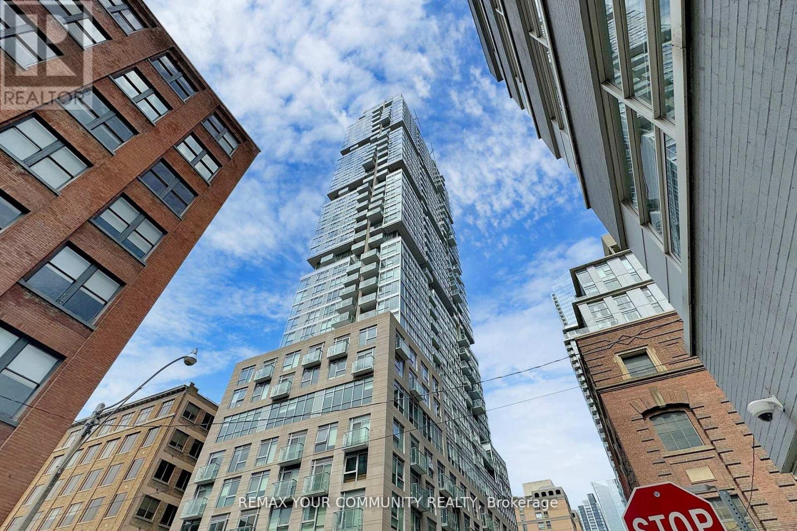 408 - 30 NELSON STREET, Toronto, Ontario