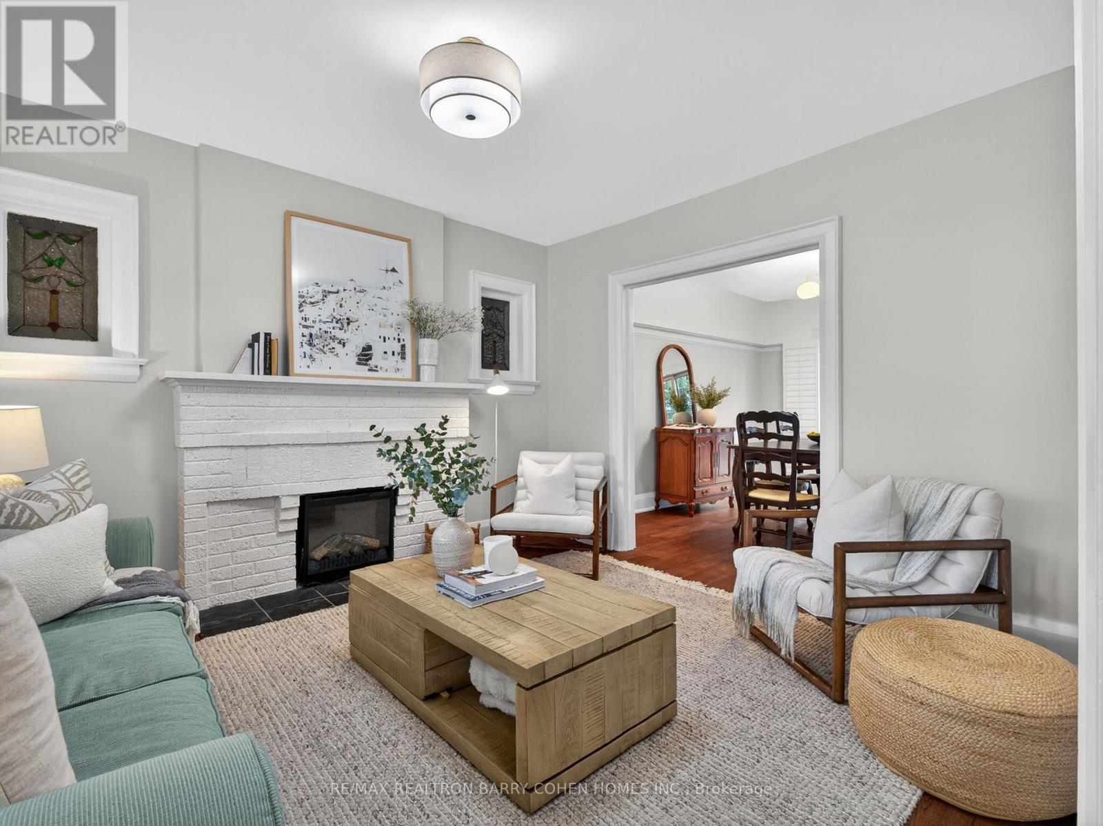 253 Briar Hill Avenue, Toronto, Ontario  M4R 1J3 - Photo 4 - C13047580