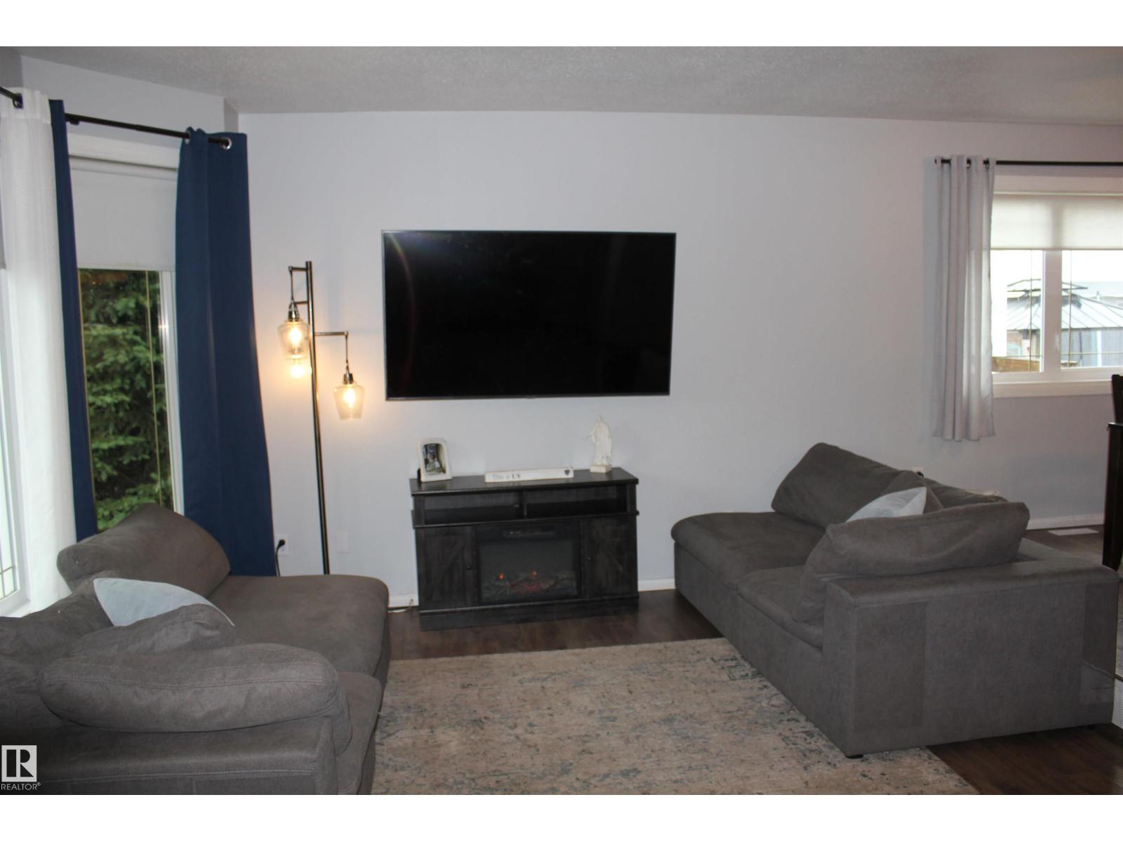 5110 54a Street, Elk Point, Alberta  T0A 1A0 - Photo 8 - E4484280