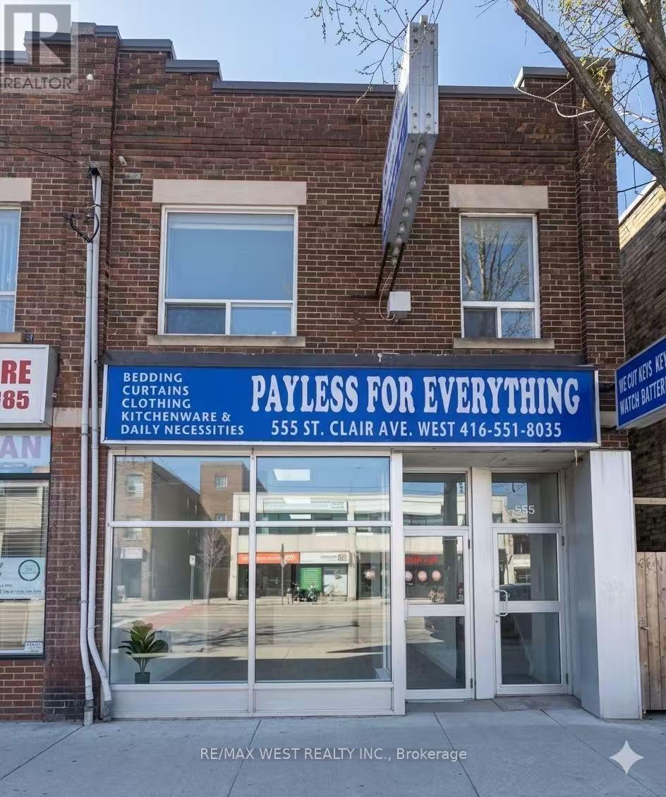 555 ST. CLAIR AVENUE, Toronto, Ontario