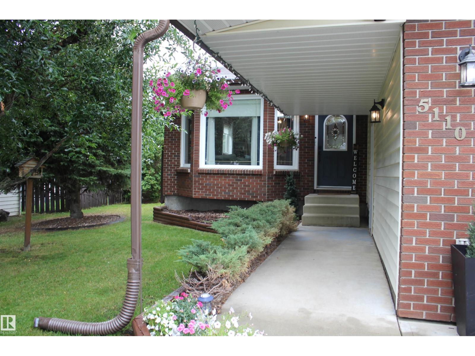 5110 54a Street, Elk Point, Alberta  T0A 1A0 - Photo 2 - E4484280