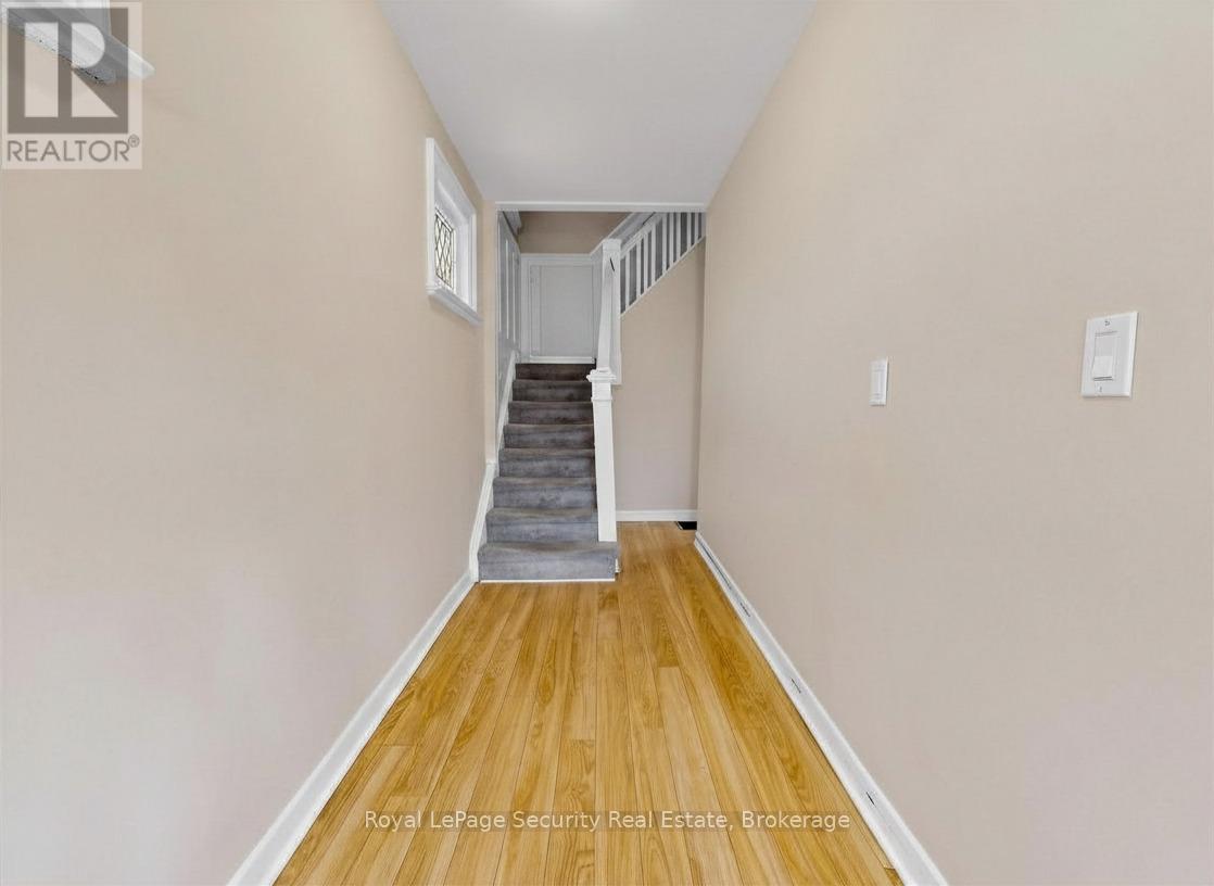 31 Blandford Street, Toronto, Ontario  M6E 3A6 - Photo 18 - C13047612