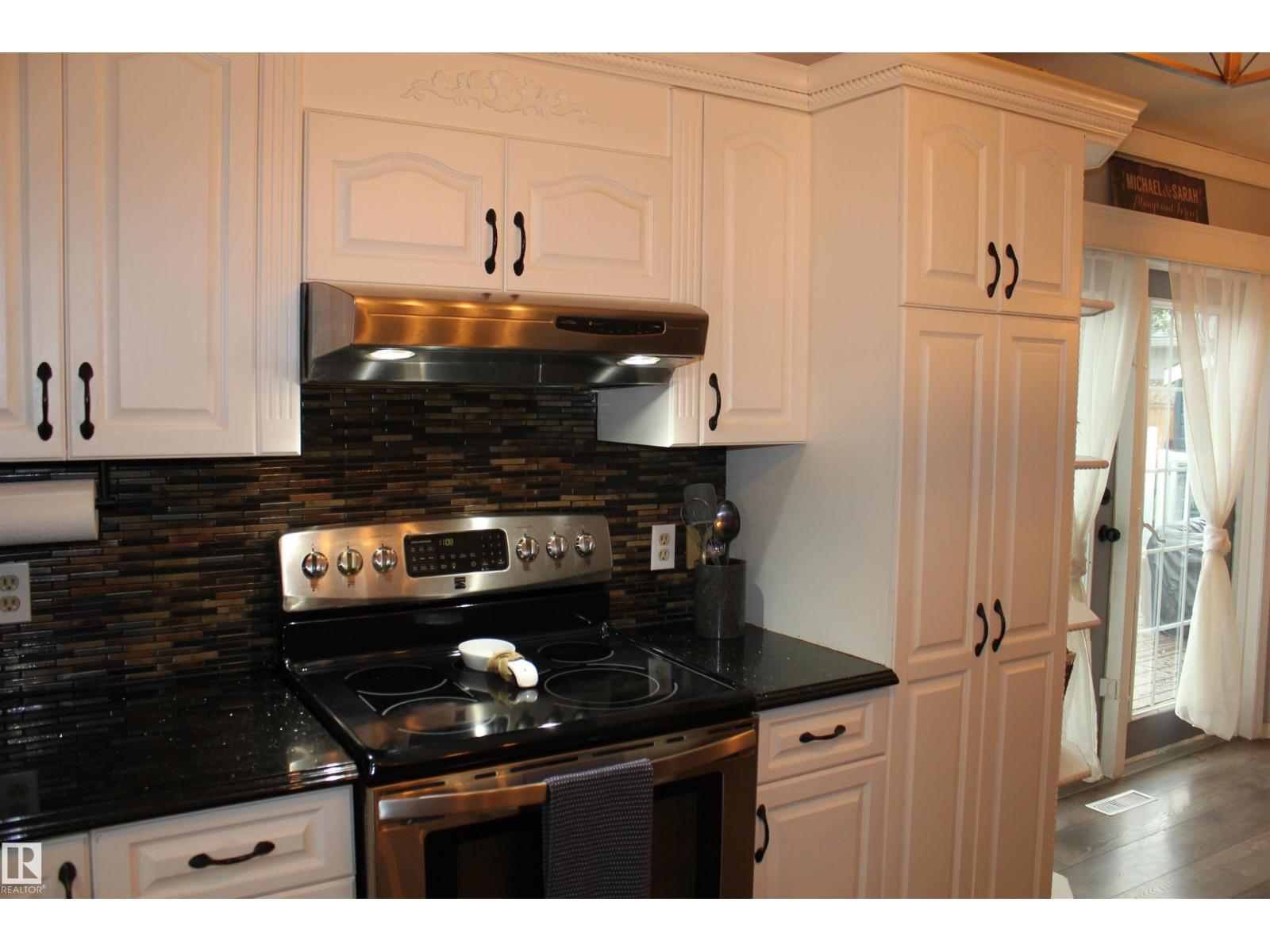 5110 54a Street, Elk Point, Alberta  T0A 1A0 - Photo 12 - E4484280