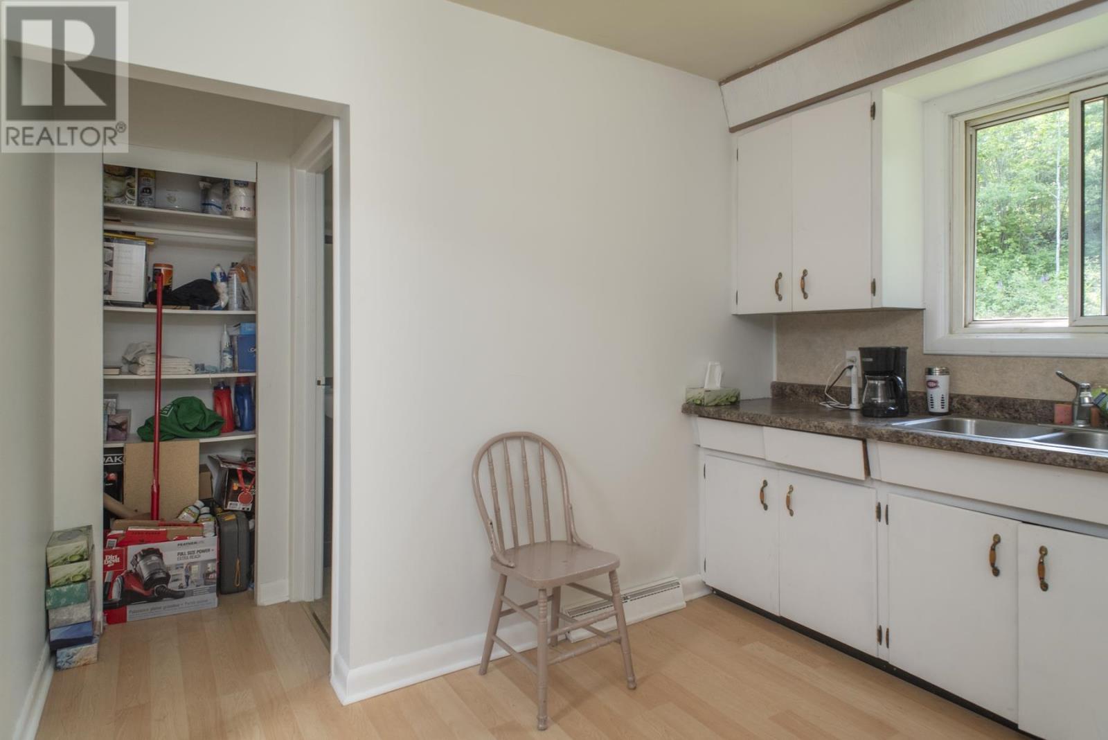 130 Hull Ave, Thunder Bay, Ontario  P7A 6P1 - Photo 13 - TB2600806