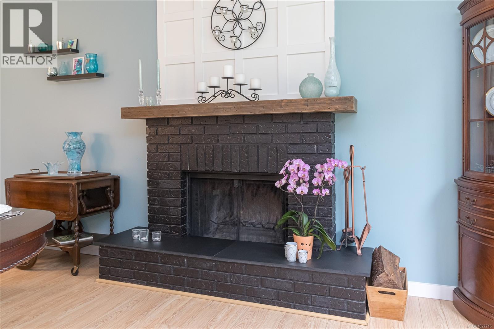 1051 Chesterfield Rd, Saanich, British Columbia  V8Z 2T9 - Photo 10 - 1027716