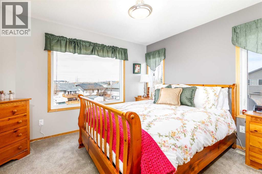 64 Lacey Close, Red Deer, Alberta  T4R 3R7 - Photo 27 - A2302916