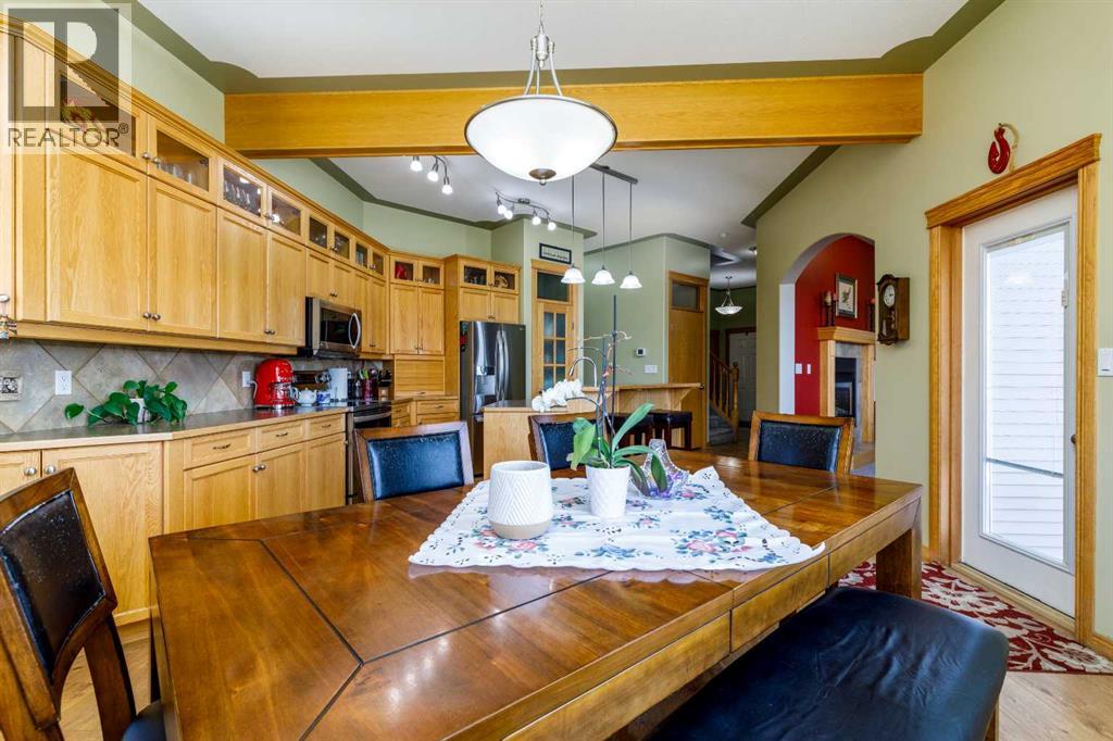 64 Lacey Close, Red Deer, Alberta  T4R 3R7 - Photo 10 - A2302916