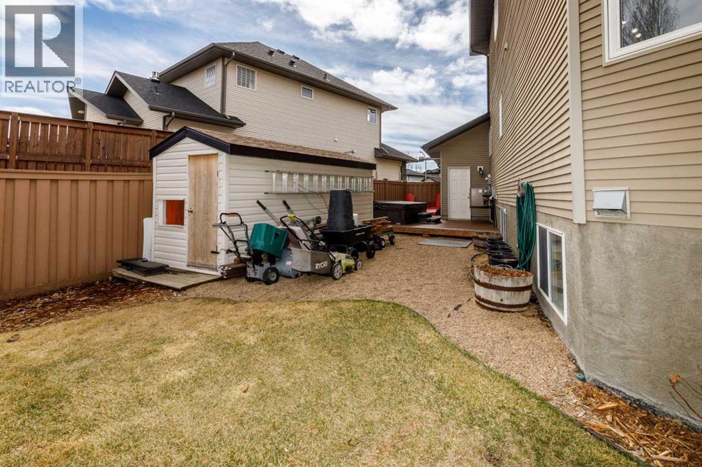64 Lacey Close, Red Deer, Alberta  T4R 3R7 - Photo 48 - A2302916
