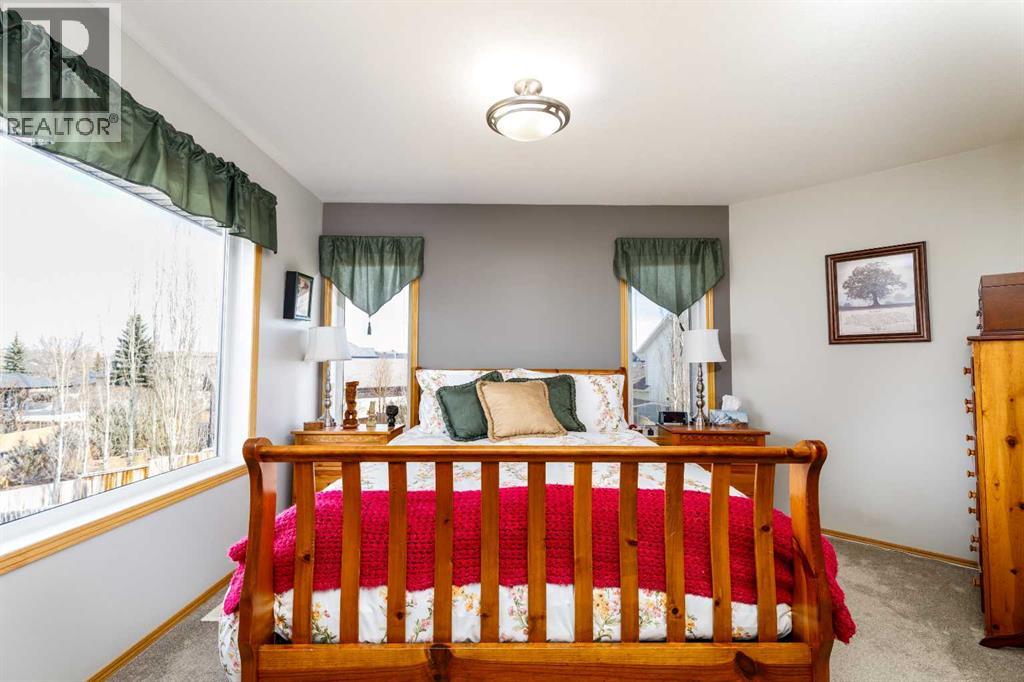 64 Lacey Close, Red Deer, Alberta  T4R 3R7 - Photo 28 - A2302916