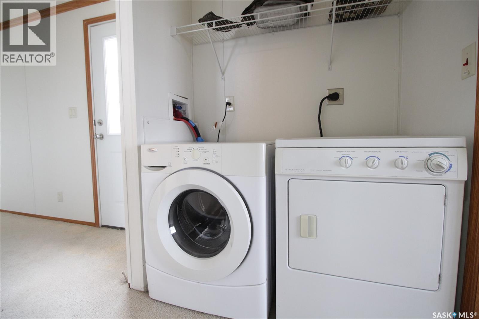 #5 Grid Road, Fleming, Saskatchewan  S0G 1R0 - Photo 9 - SK033998