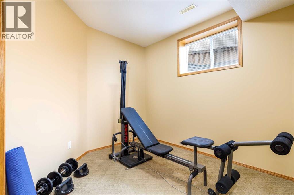 64 Lacey Close, Red Deer, Alberta  T4R 3R7 - Photo 39 - A2302916