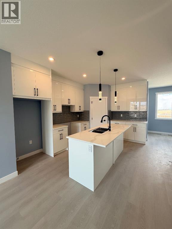 1999 Mccaskill Drive, Crossfield, Alberta  T0M 0C1 - Photo 8 - A2255750