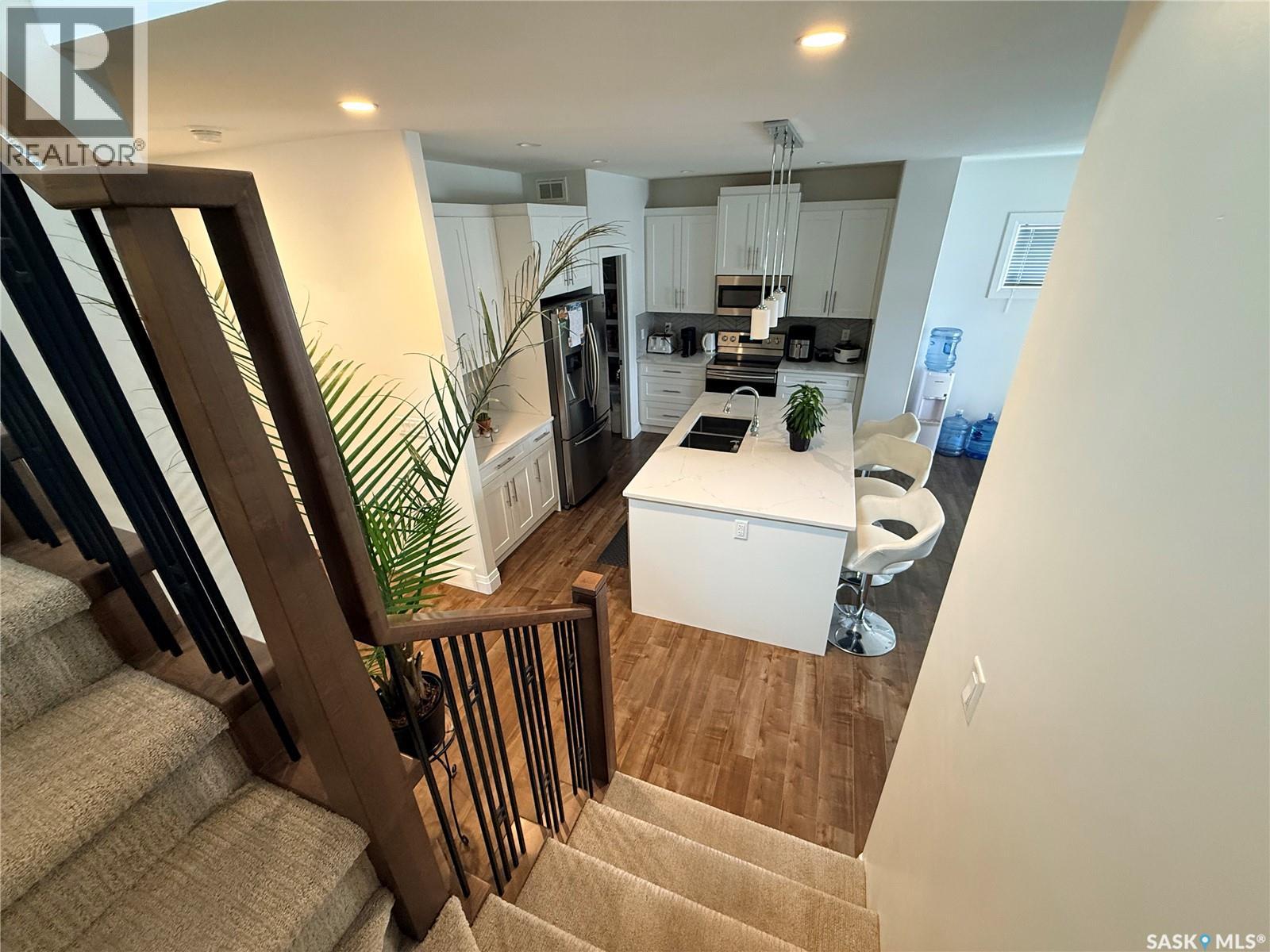 4118 Diefenbaker Drive, Saskatoon, Saskatchewan  S7L 6W8 - Photo 7 - SK032141