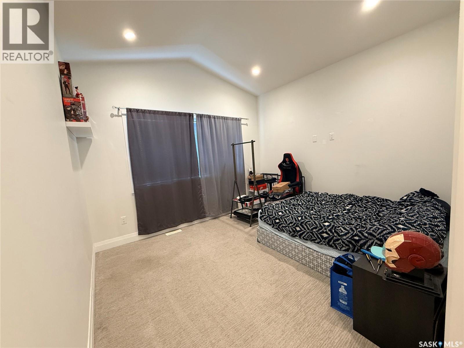 4118 Diefenbaker Drive, Saskatoon, Saskatchewan  S7L 6W8 - Photo 28 - SK032141