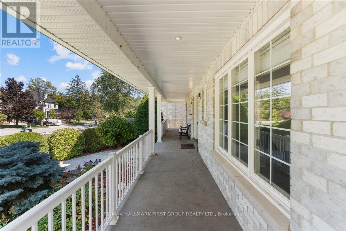 1484 Rougemount Drive, Pickering, Ontario  L1V 1N1 - Photo 6 - E13047426