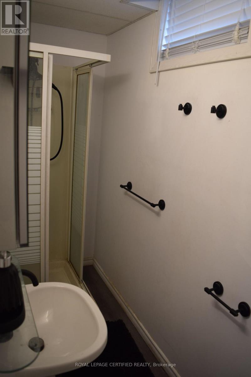 1452 Rosebank Road, Pickering, Ontario  L1V 1P4 - Photo 20 - E13047506