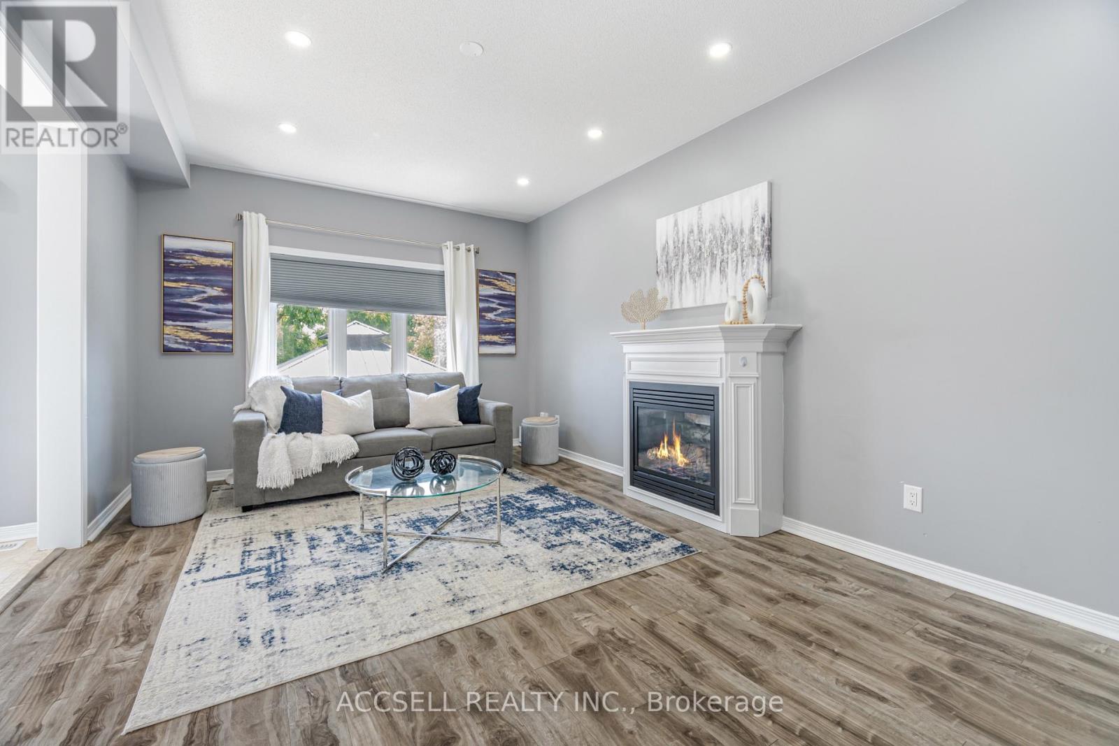 79 Lobb Court, Clarington, Ontario  L1C 0K4 - Photo 7 - E13047554