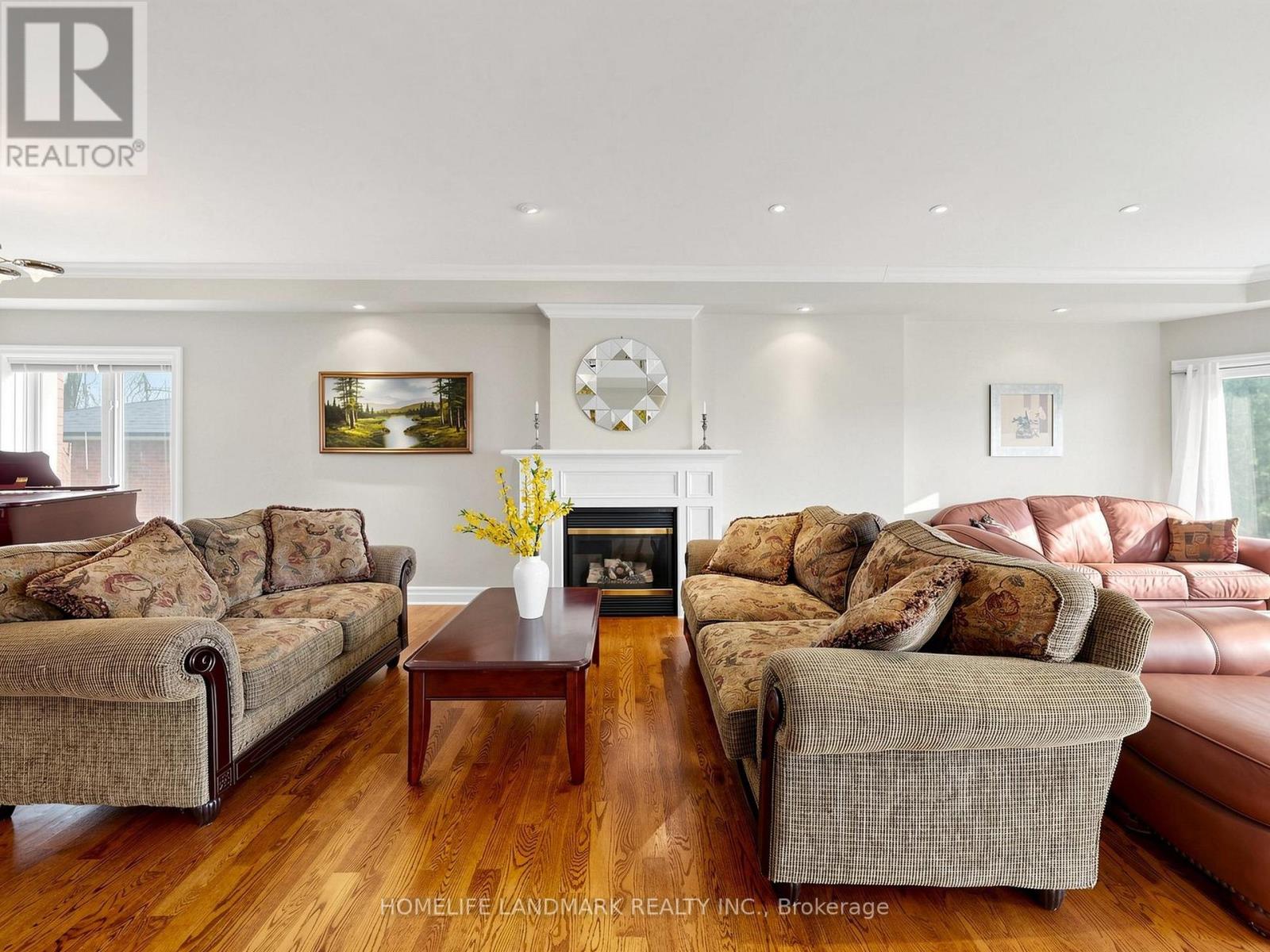 52 Cedar Brae Boulevard, Toronto, Ontario  M1J 2K5 - Photo 8 - E13047582