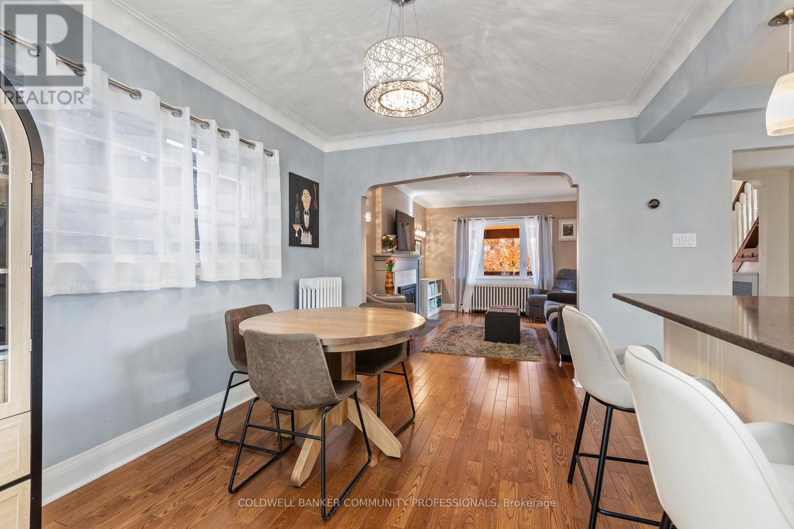 2 Lankin Boulevard, Toronto, Ontario  M4J 4W8 - Photo 18 - E13047640