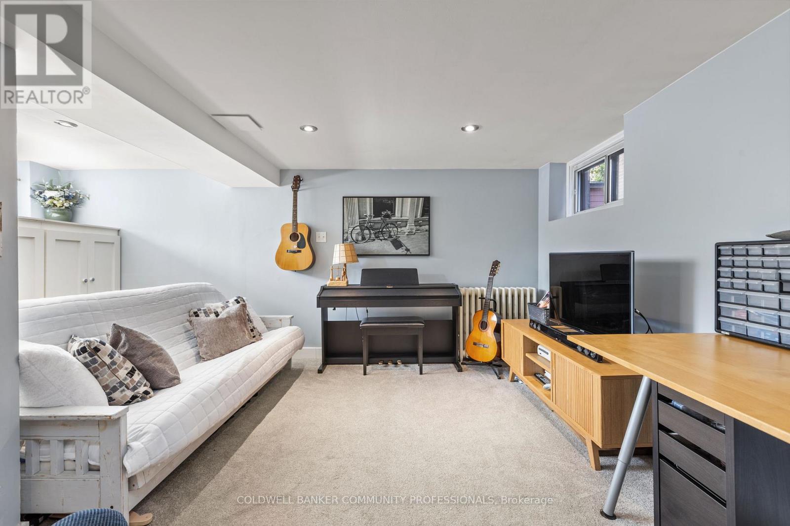 2 Lankin Boulevard, Toronto, Ontario  M4J 4W8 - Photo 34 - E13047640