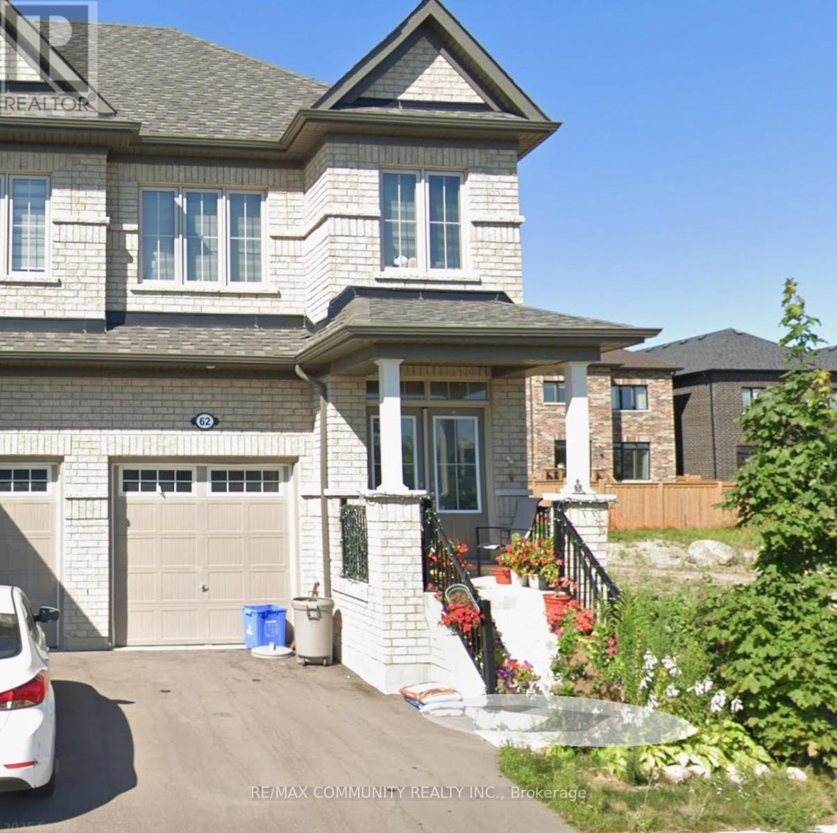 62 LITTLEWOOD DRIVE, Whitby, Ontario
