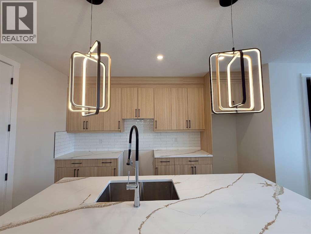 1929 Mccaskill Drive, Crossfield, Alberta  T0M 0C1 - Photo 5 - A2305391