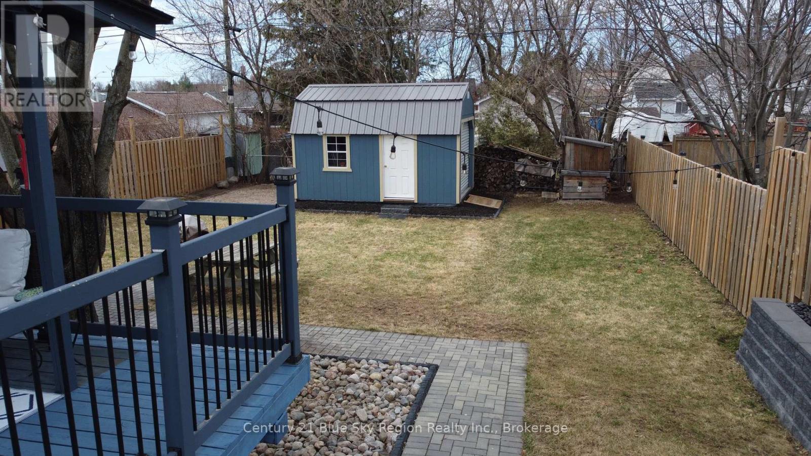 647 Douglas Street, North Bay, Ontario  P1B 5N9 - Photo 36 - X12994726