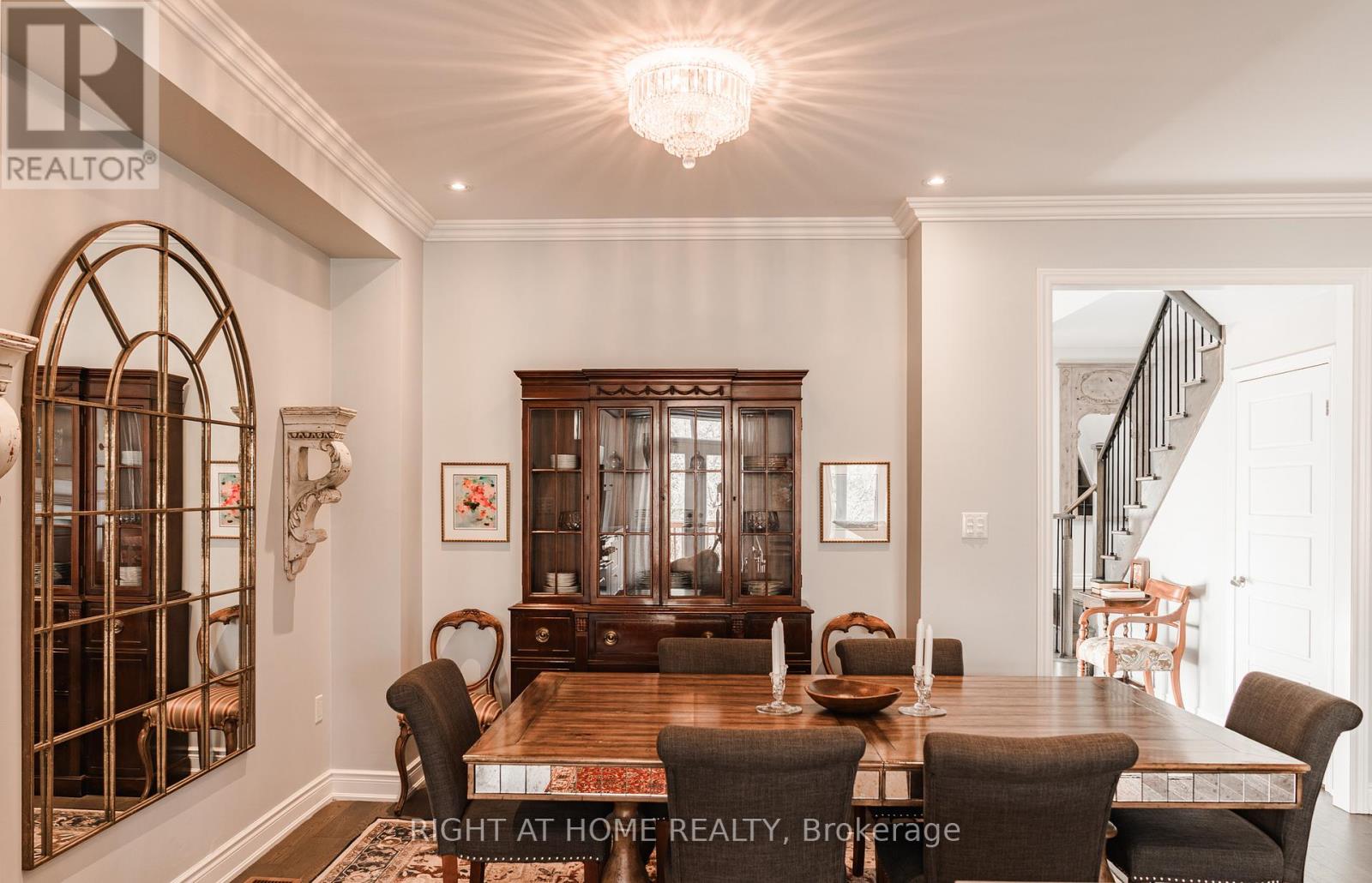 26 Great Heron Court, King, Ontario  L7B 0P4 - Photo 11 - N13047492