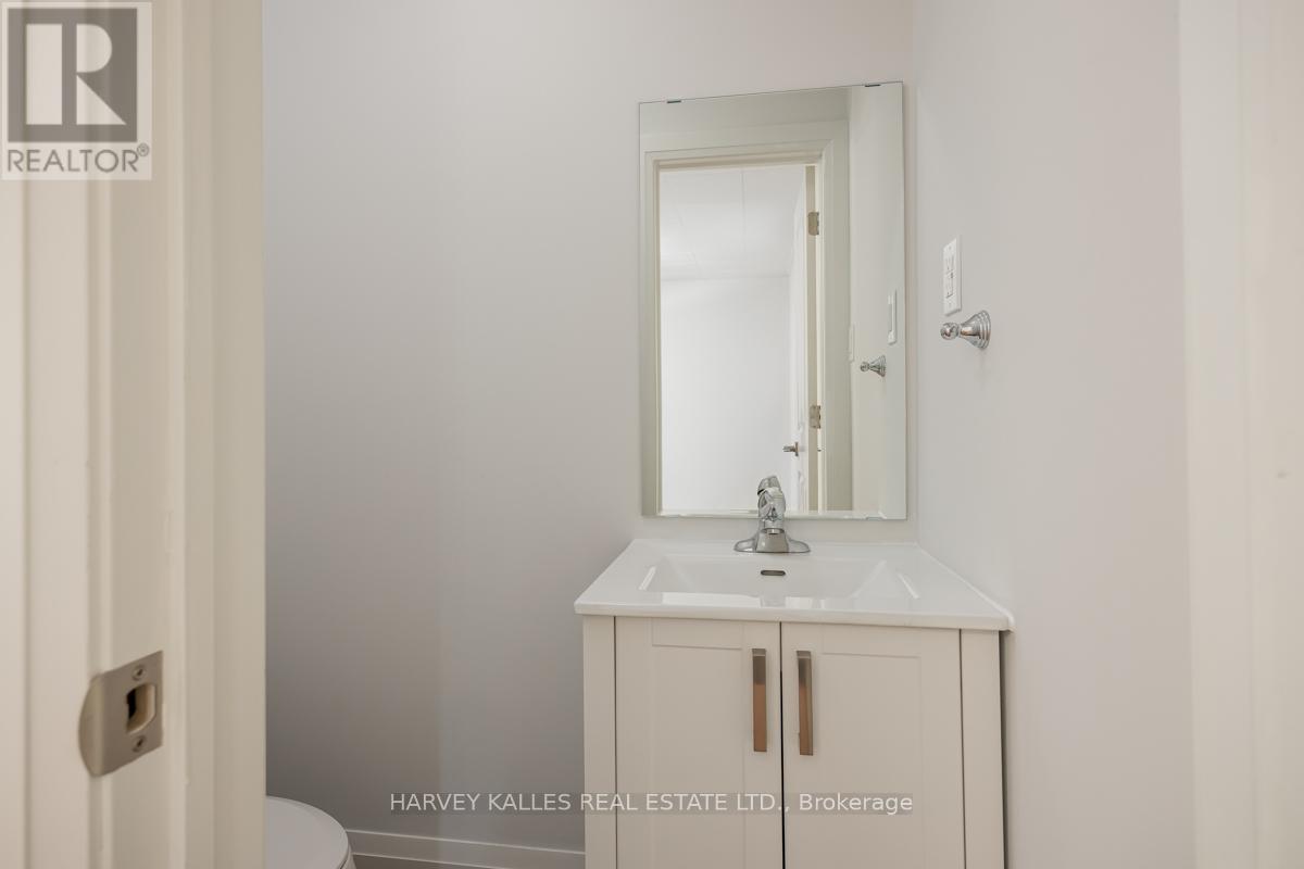 129 Major Mackenzie Drive E, Richmond Hill (Crosby), Ontario  L4C 1H2 - Photo 13 - N13047494