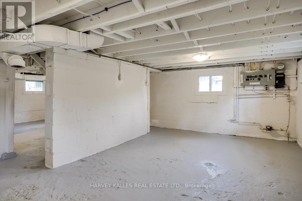 129 Major Mackenzie Drive E, Richmond Hill (Crosby), Ontario  L4C 1H2 - Photo 24 - N13047494