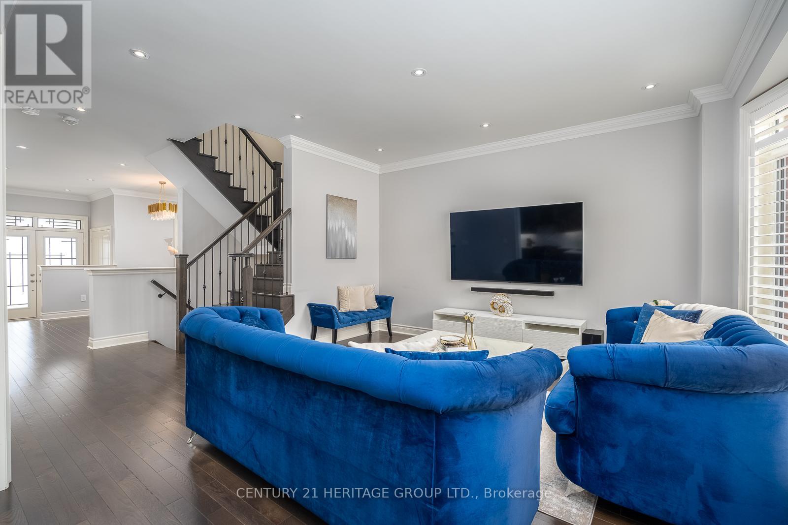 103 Cayton Crescent, Bradford West Gwillimbury (Bradford), Ontario  L3Z 0V9 - Photo 12 - N13047562