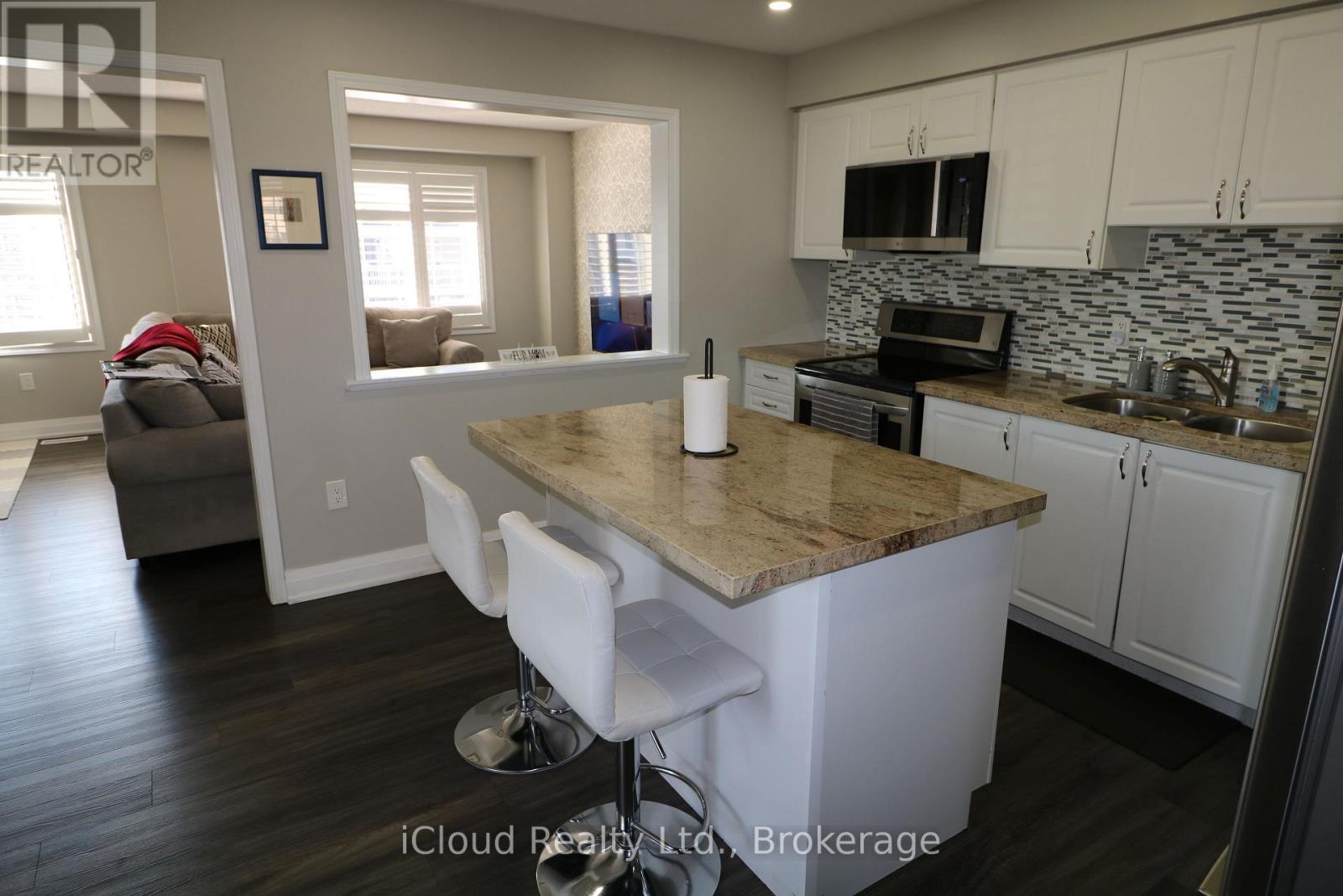 1355 Coleman Crescent, Innisfil, Ontario  L9S 1X5 - Photo 15 - N13047590