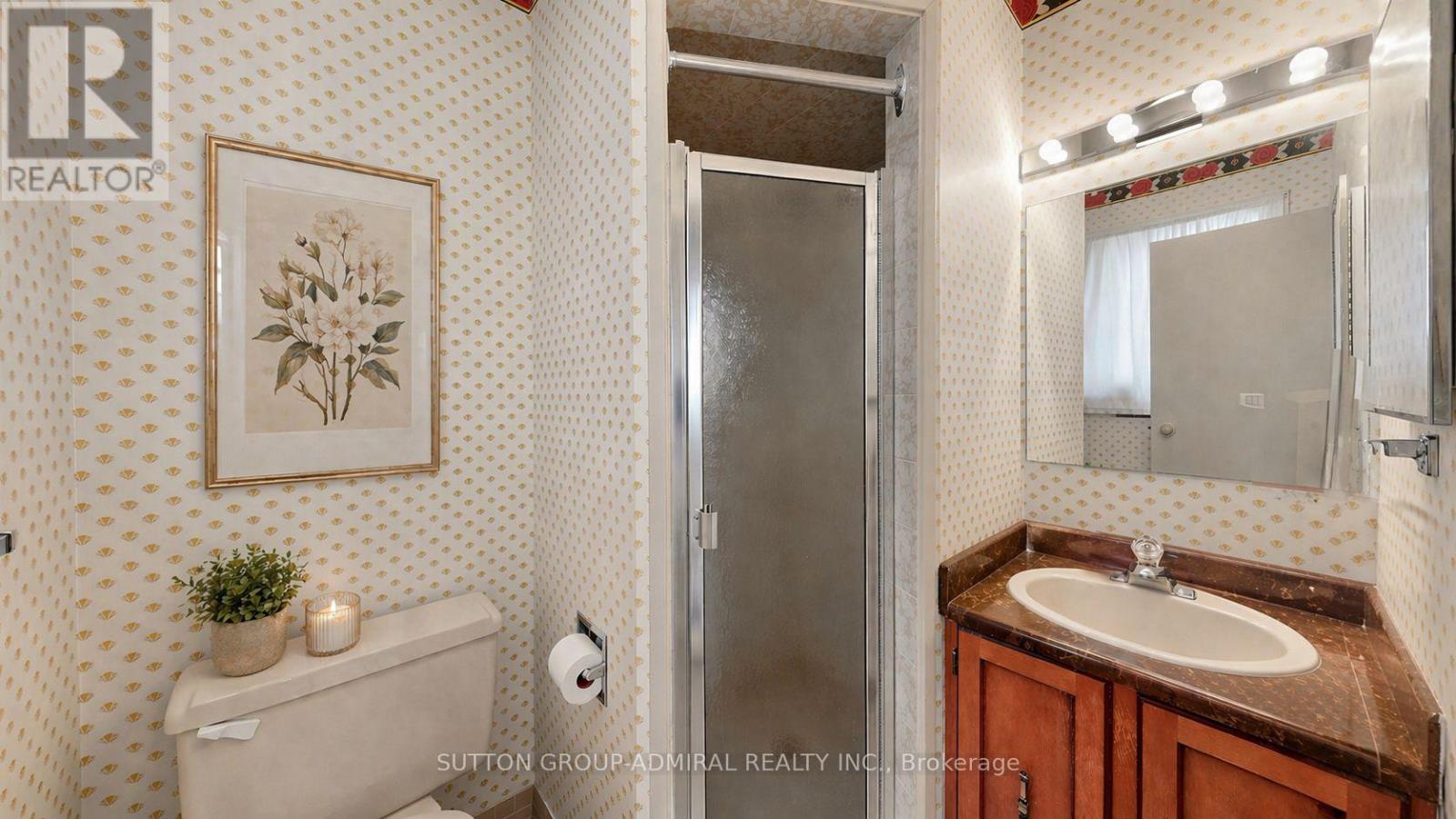 45 Howlett Avenue, Newmarket, Ontario  L3Y 5S6 - Photo 12 - N13047630