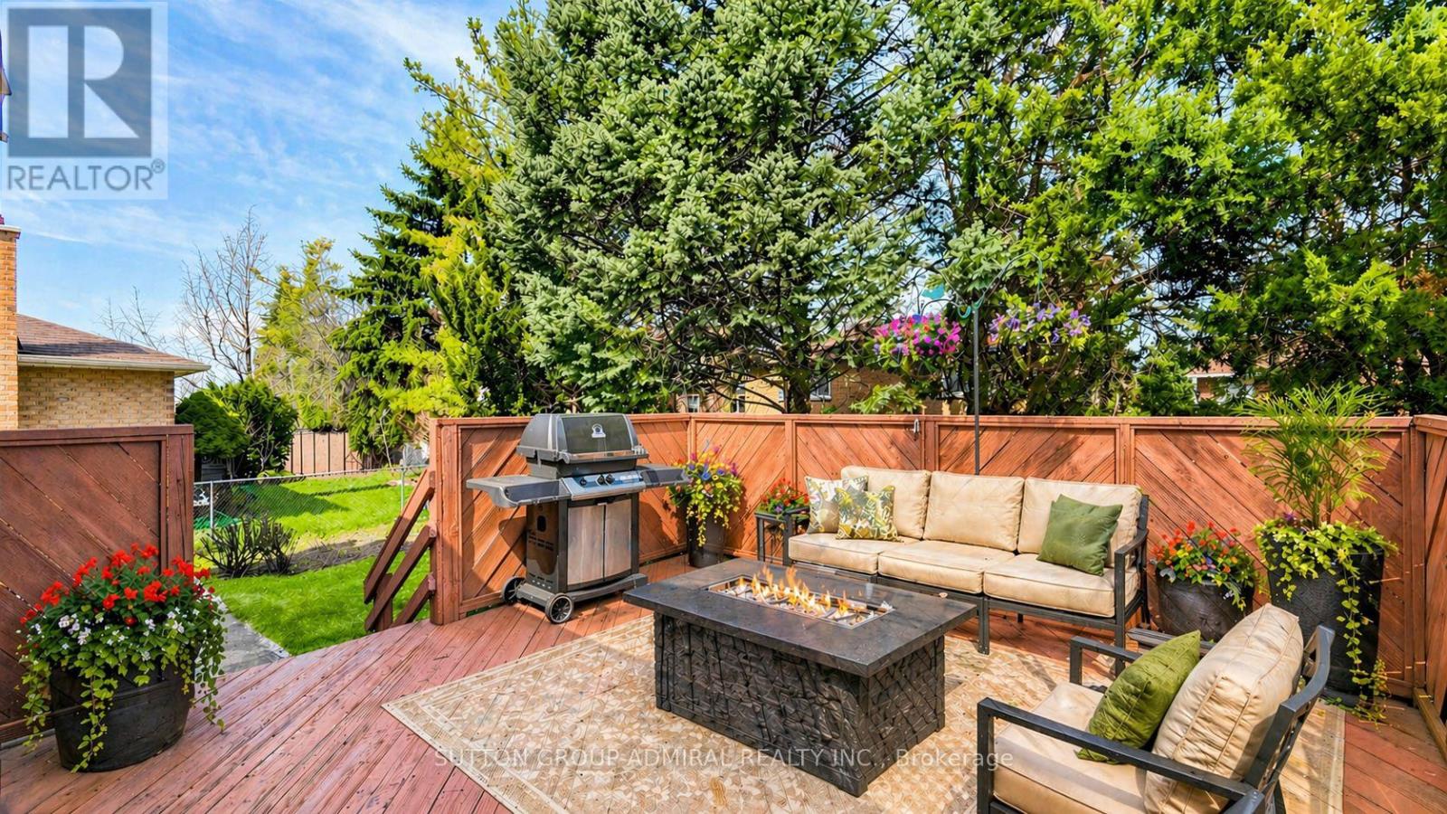 45 Howlett Avenue, Newmarket, Ontario  L3Y 5S6 - Photo 17 - N13047630