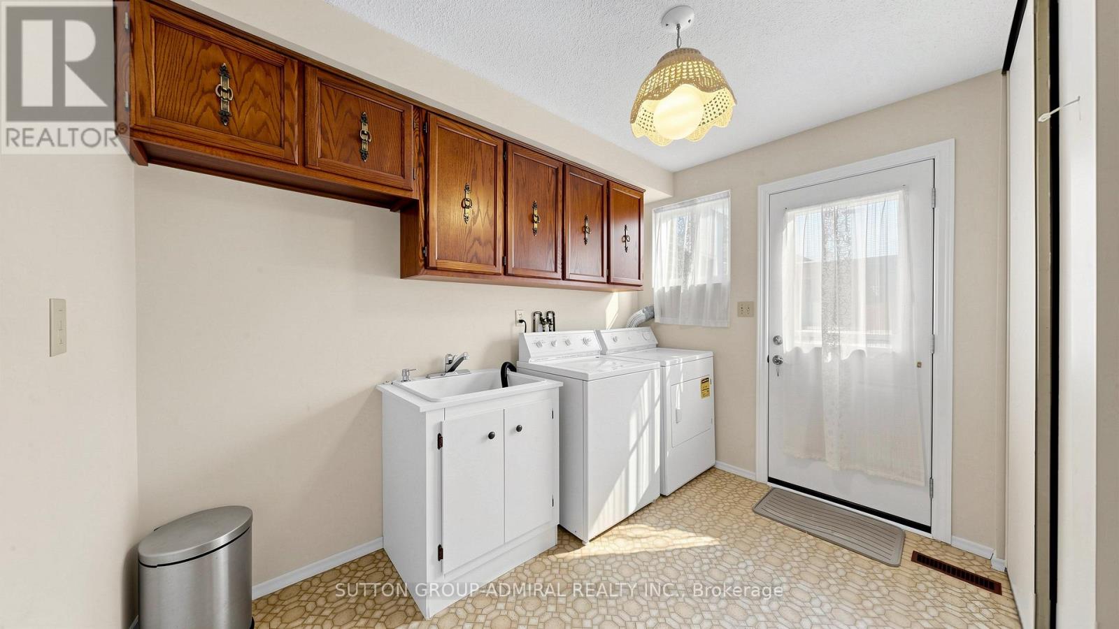 45 Howlett Avenue, Newmarket, Ontario  L3Y 5S6 - Photo 36 - N13047630