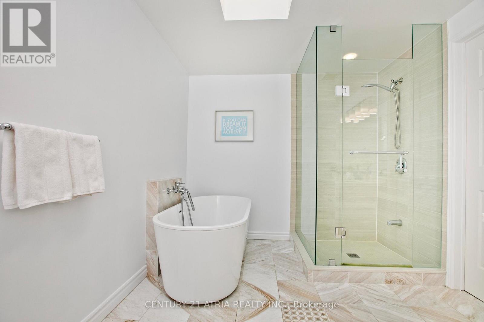 53 Conistan Road, Markham, Ontario  L3R 8K6 - Photo 21 - N13047668