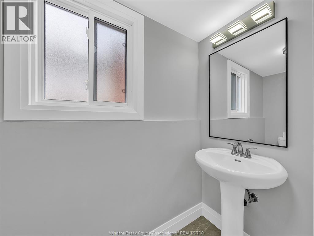 52 Kentucky, Amherstburg, Ontario  N9V 3S5 - Photo 15 - 26009257