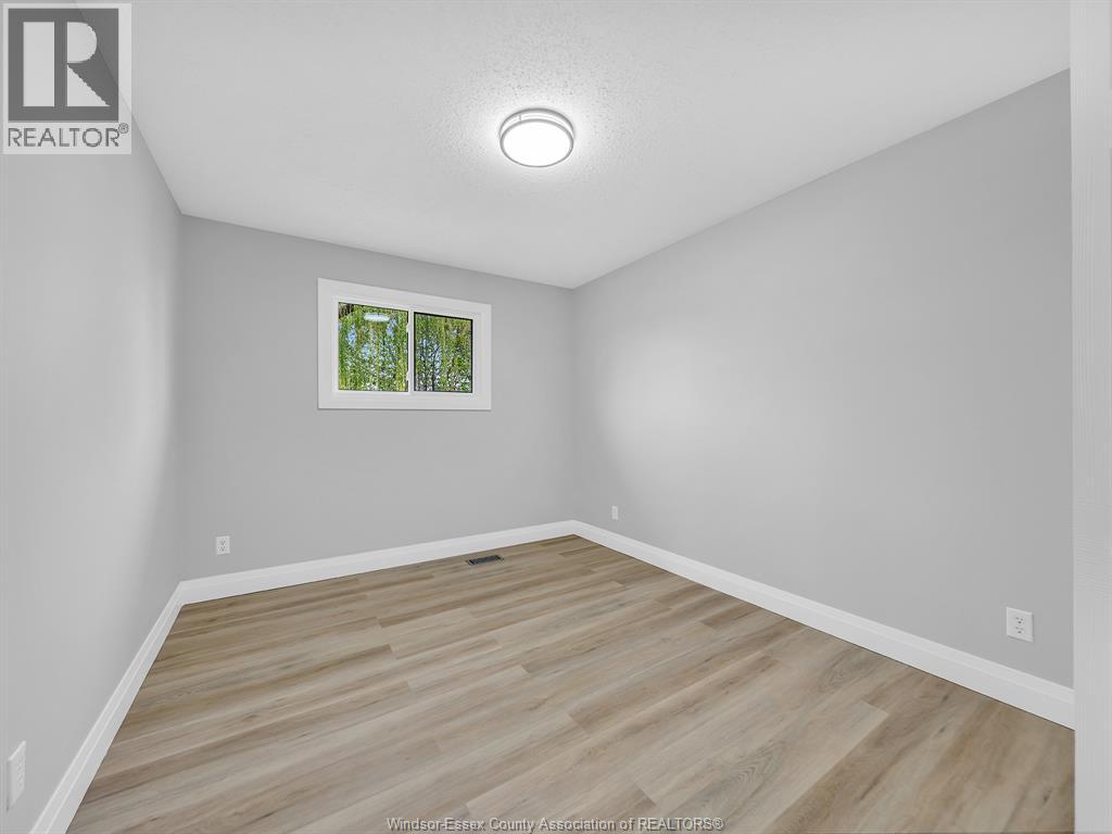 52 Kentucky, Amherstburg, Ontario  N9V 3S5 - Photo 20 - 26009257