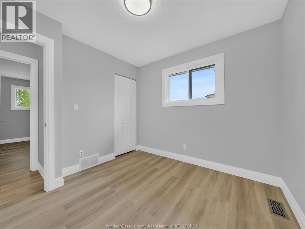 52 Kentucky, Amherstburg, Ontario  N9V 3S5 - Photo 22 - 26009257