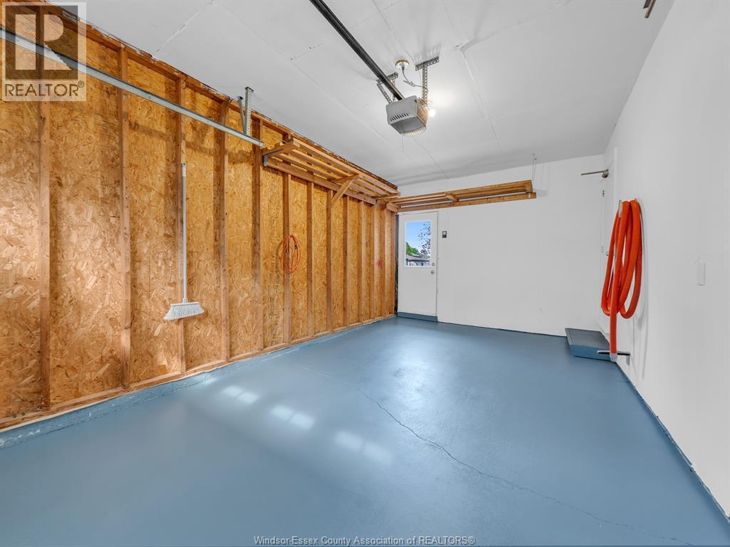 52 Kentucky, Amherstburg, Ontario  N9V 3S5 - Photo 30 - 26009257