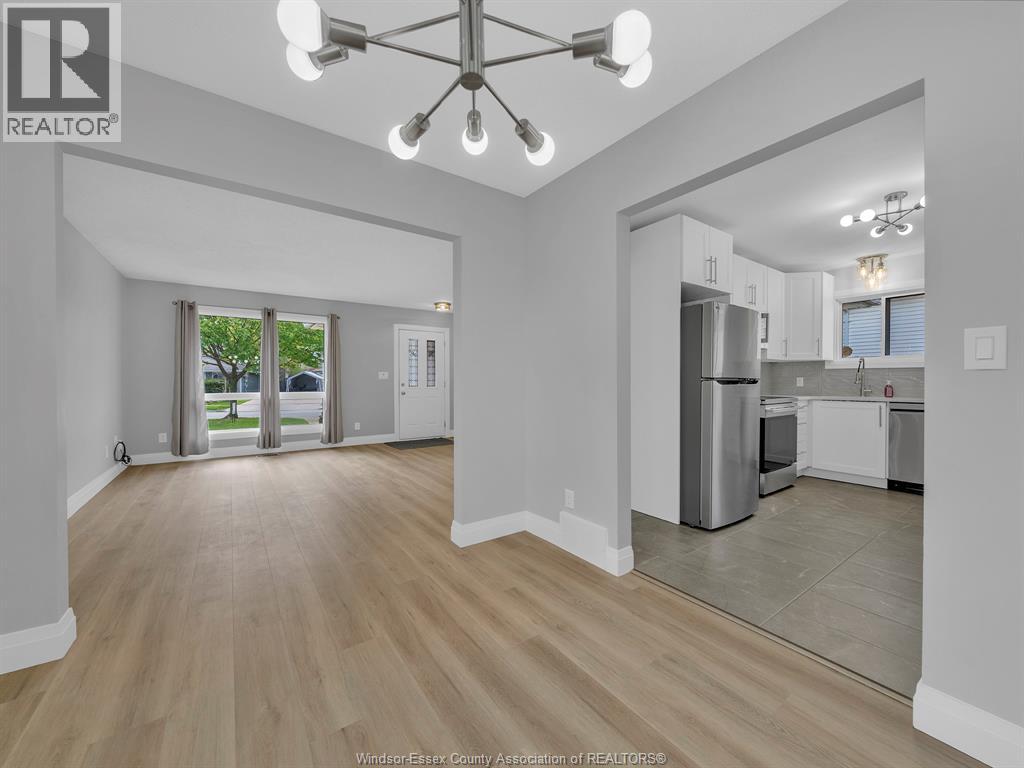 52 Kentucky, Amherstburg, Ontario  N9V 3S5 - Photo 38 - 26009257