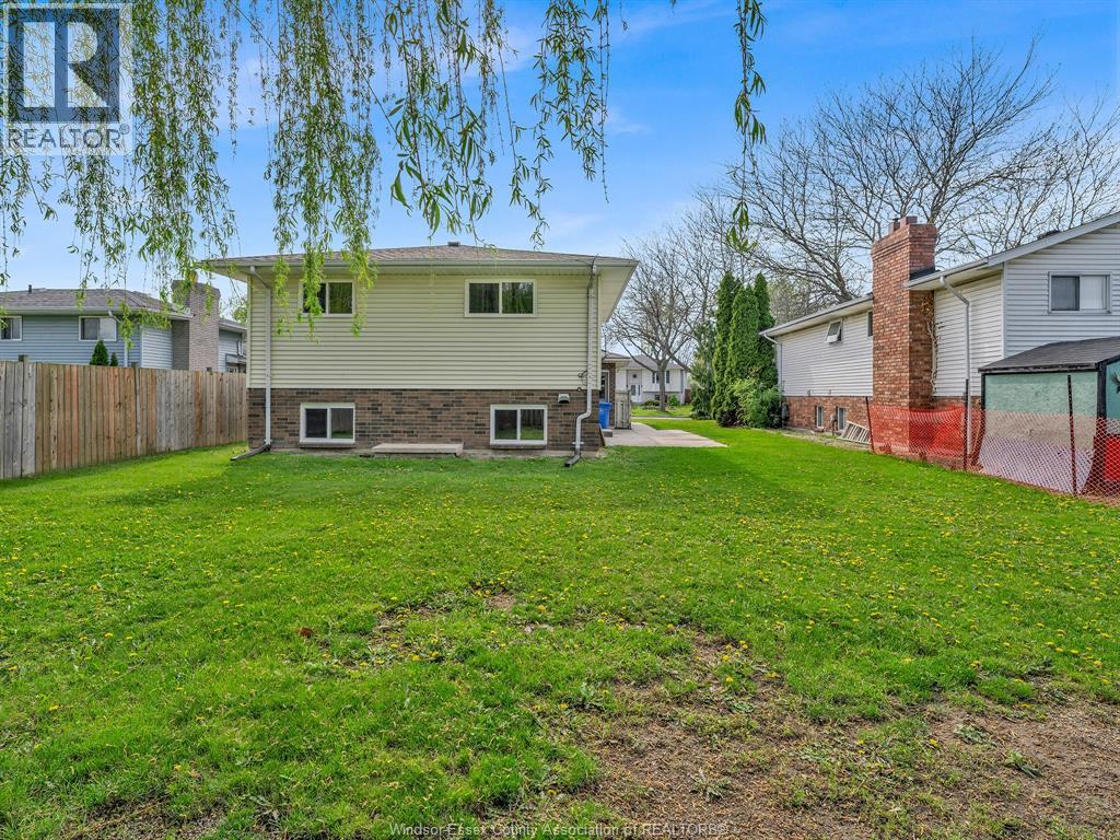 52 Kentucky, Amherstburg, Ontario  N9V 3S5 - Photo 43 - 26009257