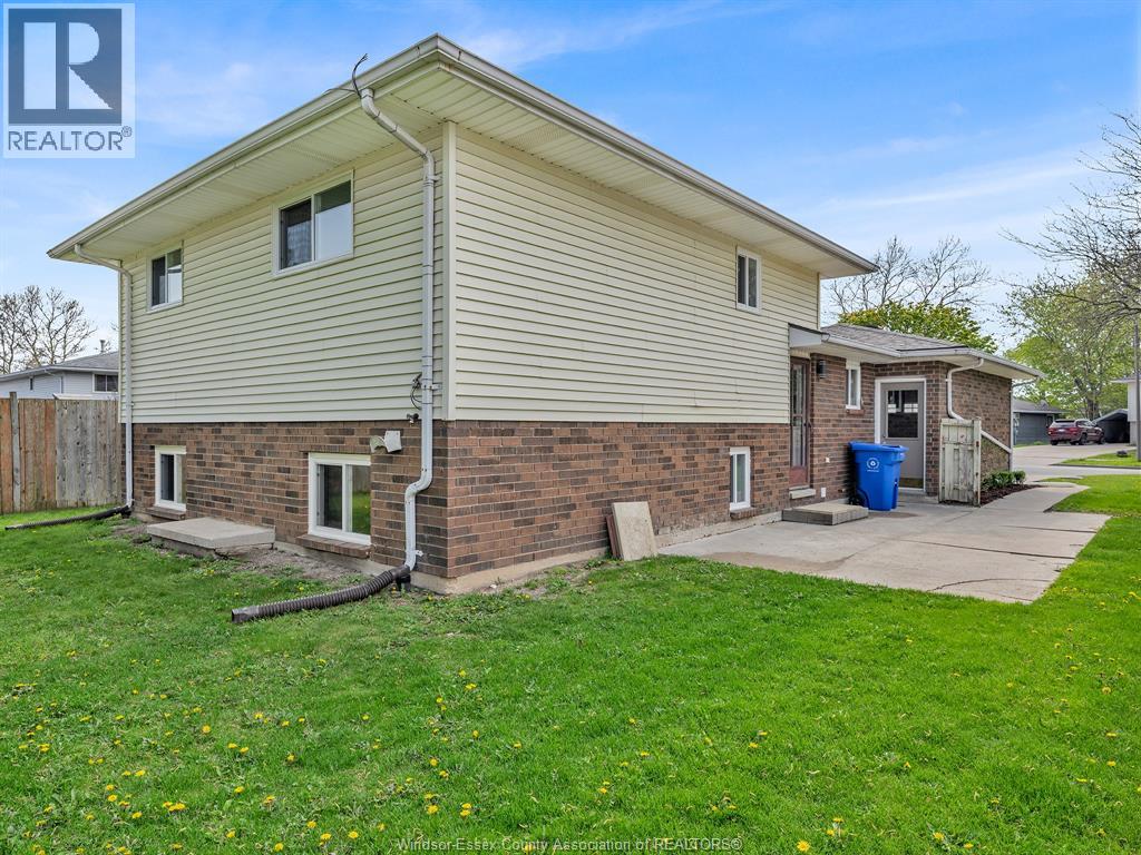 52 Kentucky, Amherstburg, Ontario  N9V 3S5 - Photo 47 - 26009257