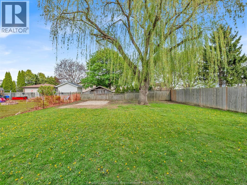 52 Kentucky, Amherstburg, Ontario  N9V 3S5 - Photo 48 - 26009257