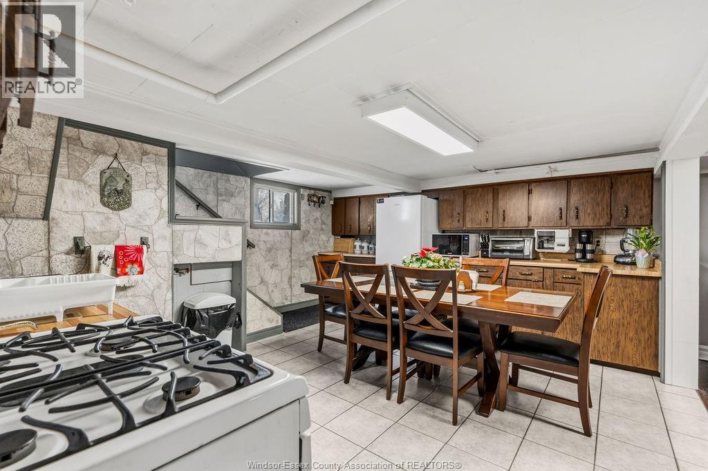 28 Albert Street, Leamington, Ontario  N8H 3J8 - Photo 38 - 26009227