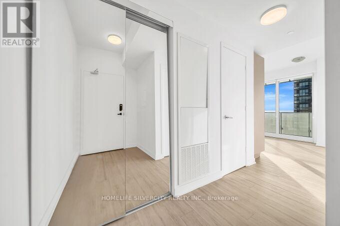 3908 - 3900 Confederation Parkway, Mississauga, Ontario  L5B 0M3 - Photo 12 - W12999502