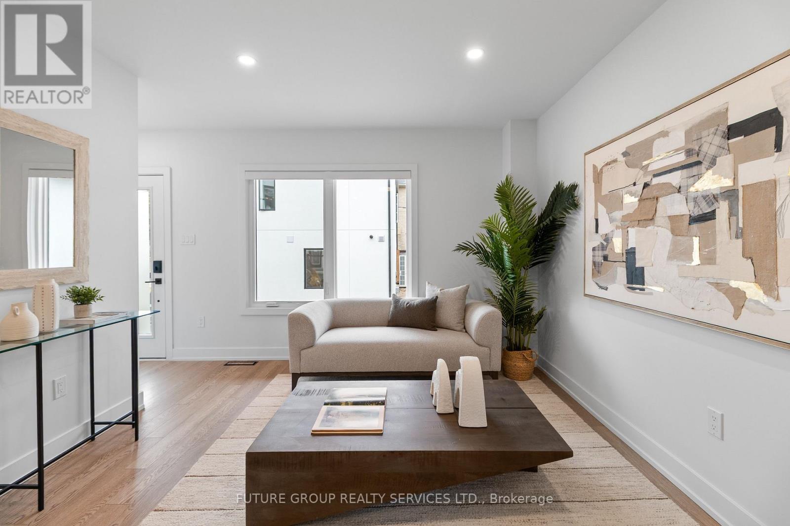 Unit 5 - 34 Poplar Avenue, Toronto, Ontario  M9B 3R4 - Photo 7 - W13027388