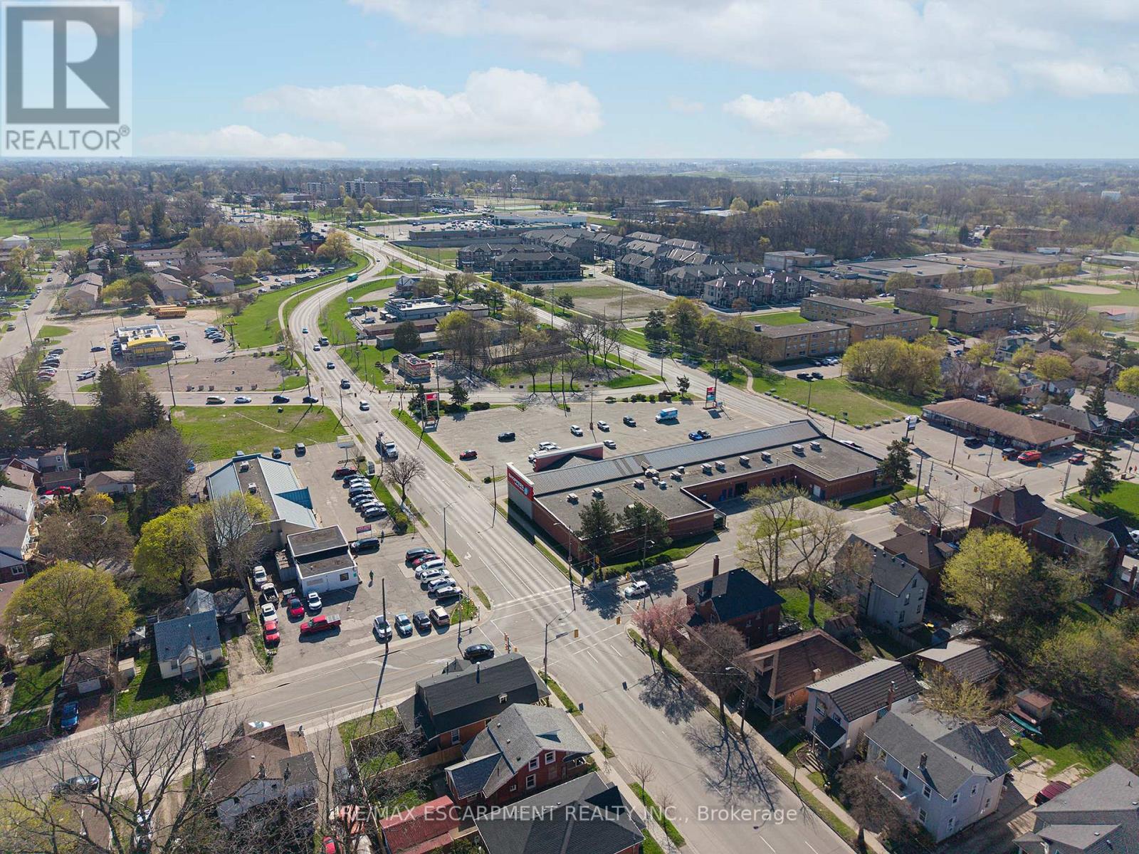 171 Drummond Street, Brantford, Ontario  N3S 6A6 - Photo 32 - X12894524