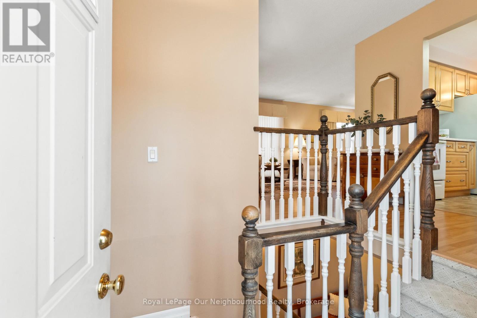 909 Whitefield Drive, Peterborough, Ontario  K9J 7W1 - Photo 8 - X12898546