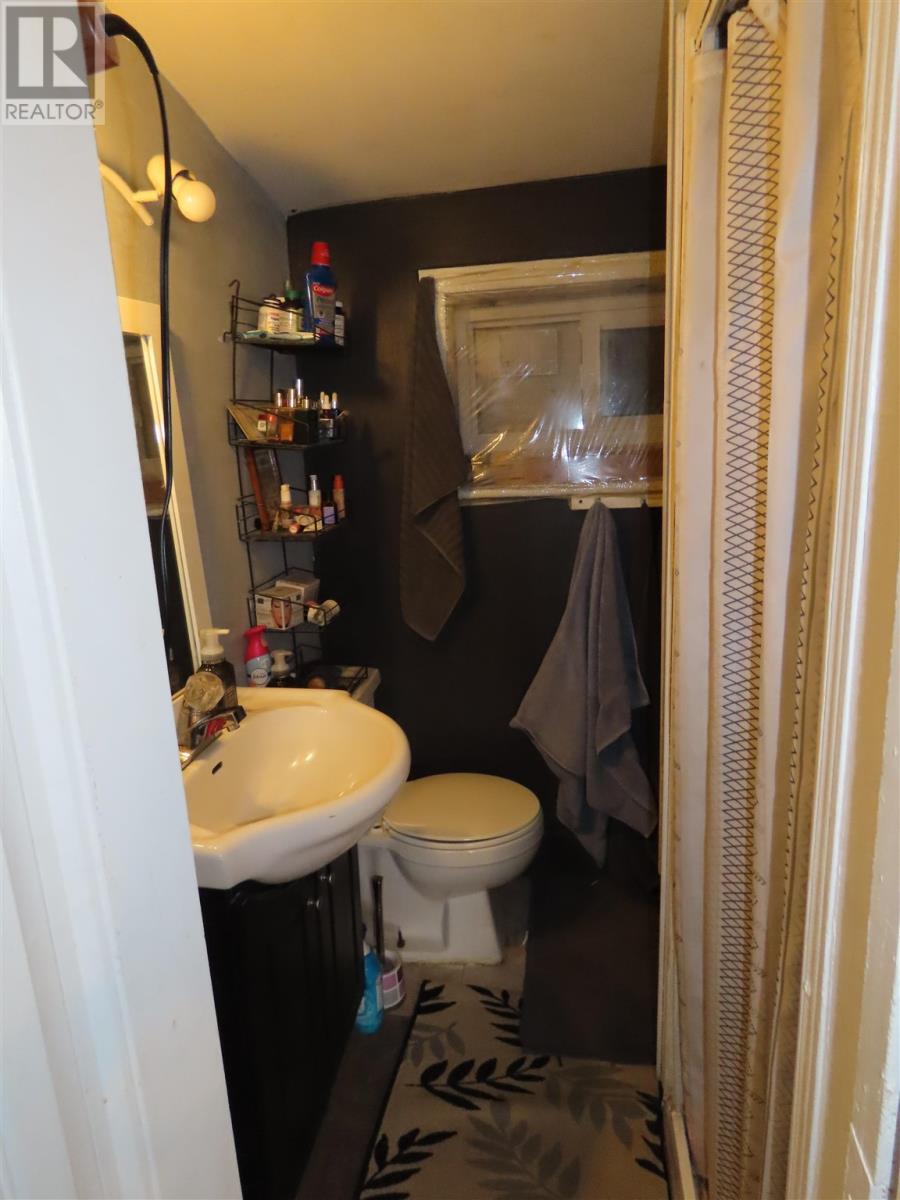 282-284 Wellington St W, Sault Ste Marie, Ontario  P6A 1H7 - Photo 12 - SM260776